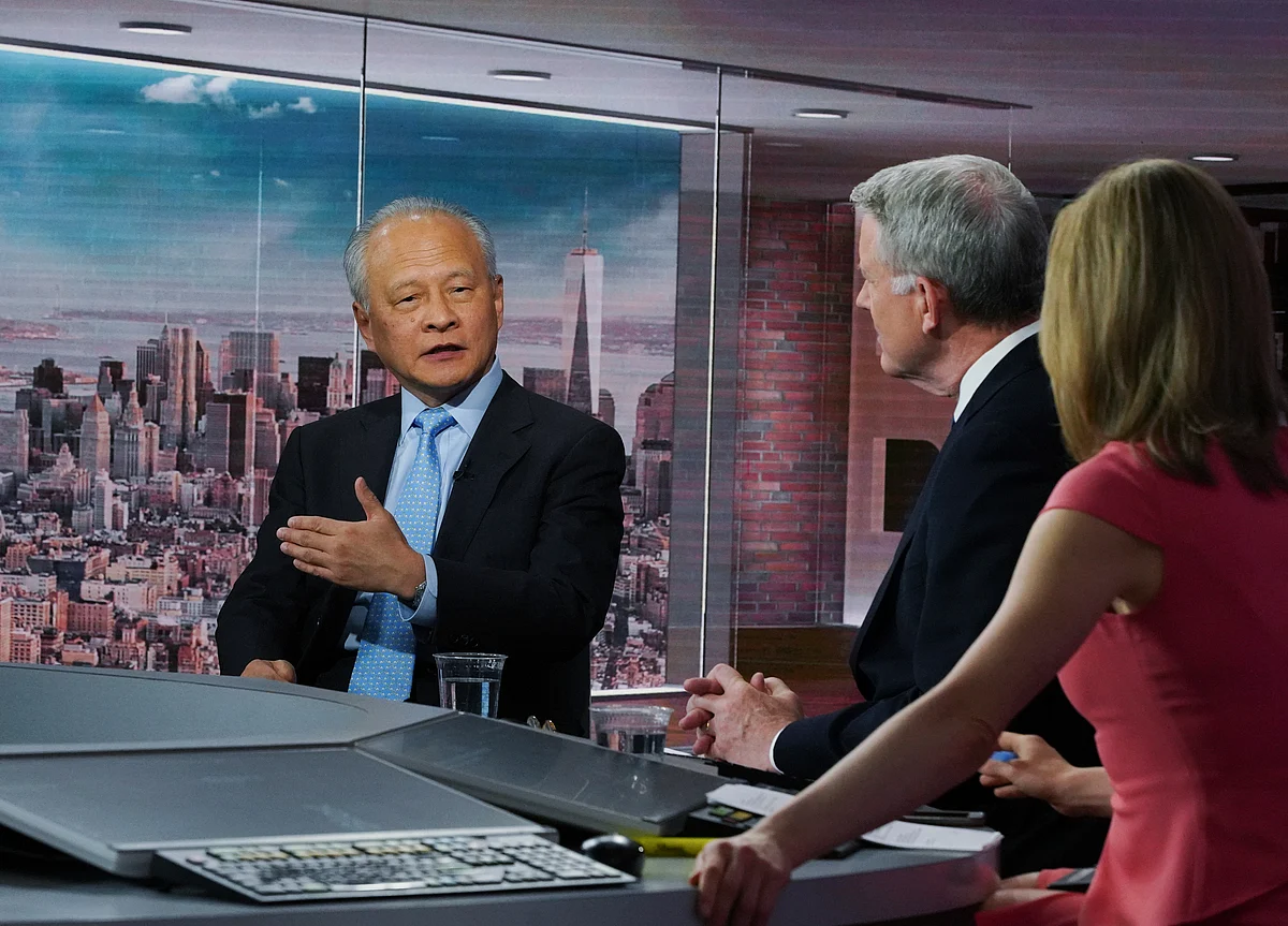 Chinese, U.S. TV Hosts Go Head-to-Head on Trade After Twitter Spat