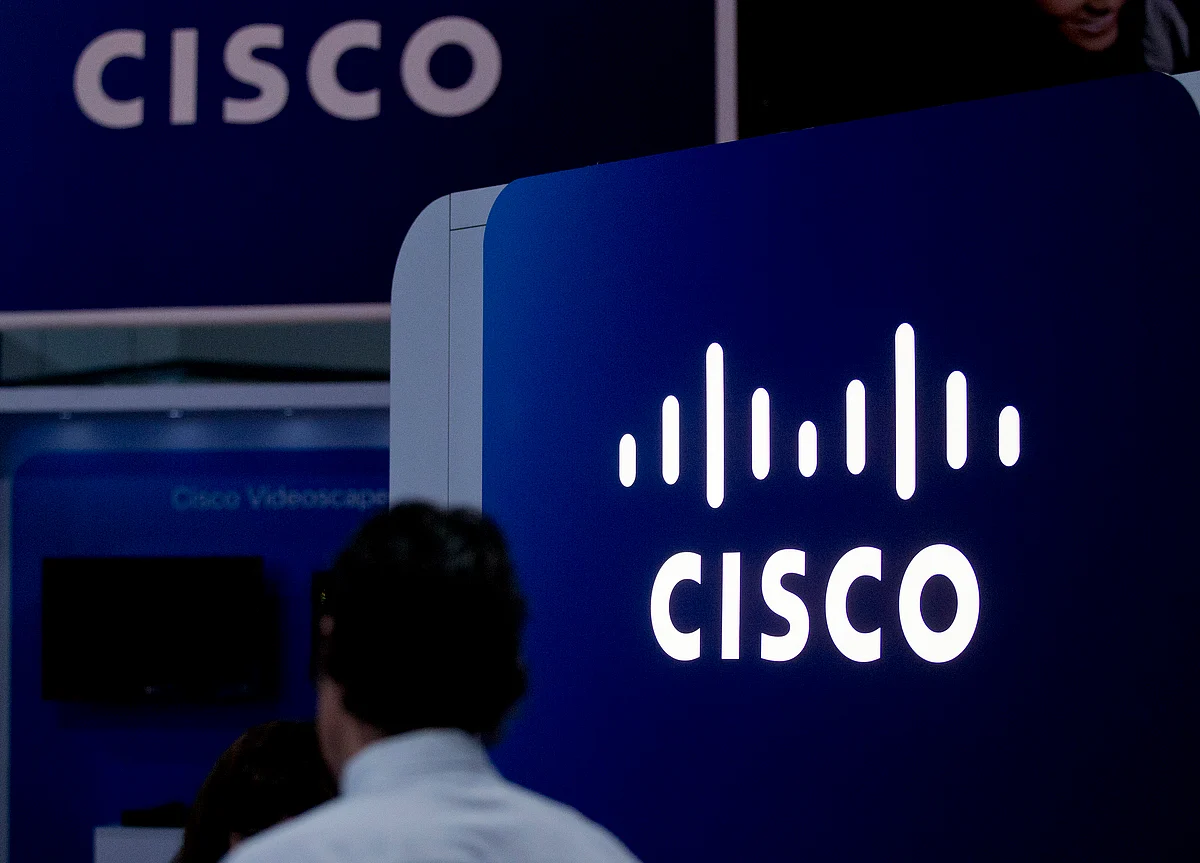 Cisco’s Upbeat Forecast Signals Strong Corporate Spending