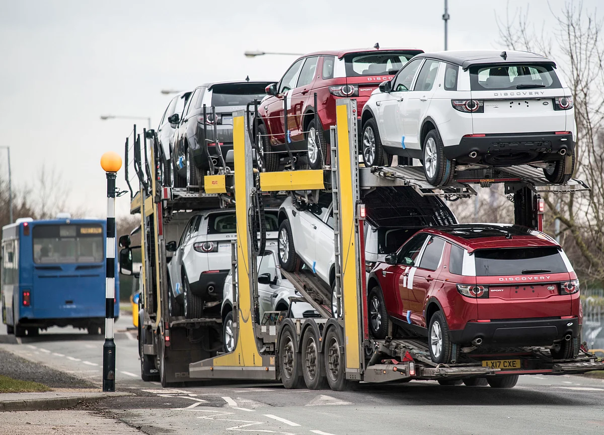 In Charts: How Inventory Pile-Up Made Auto Slowdown Worse