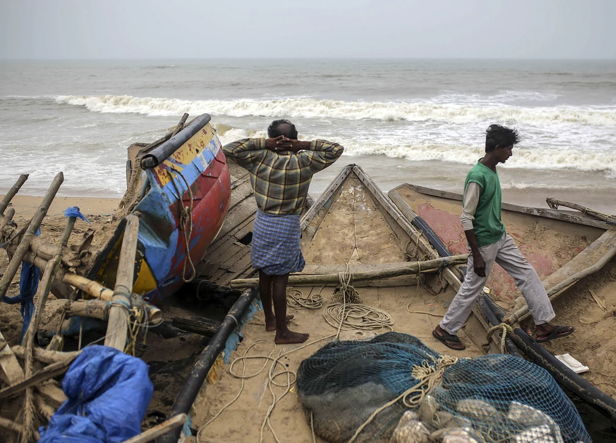 Cyclone-Ravaged India State Seeks $14 Billion for Reconstruction