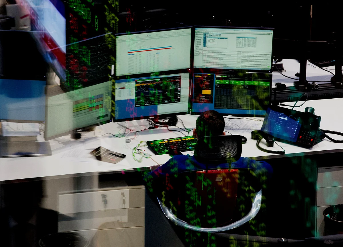 Sensex, Nifty End With Minor Losses As ICICI Bank, Infosys Weigh