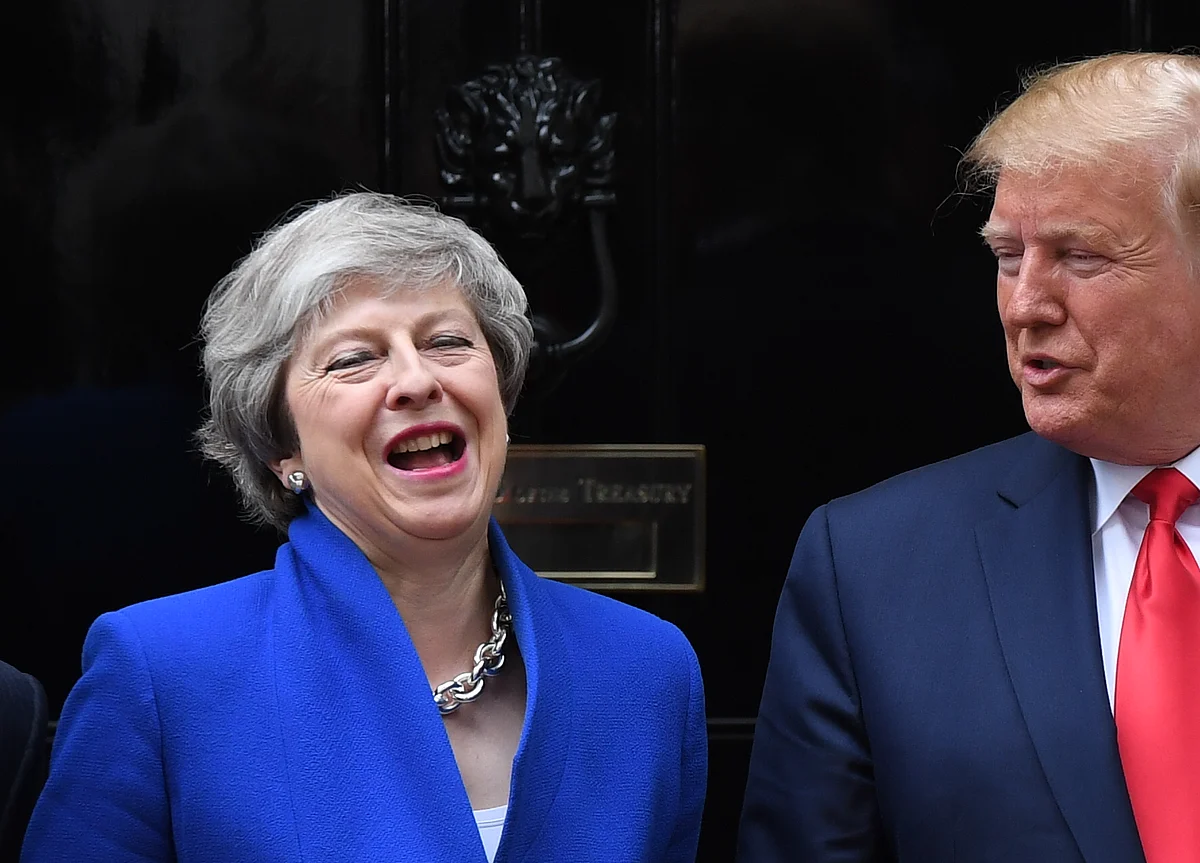 Trump Vows Huge U.K. Trade Deal, Then Retreats on Health Service