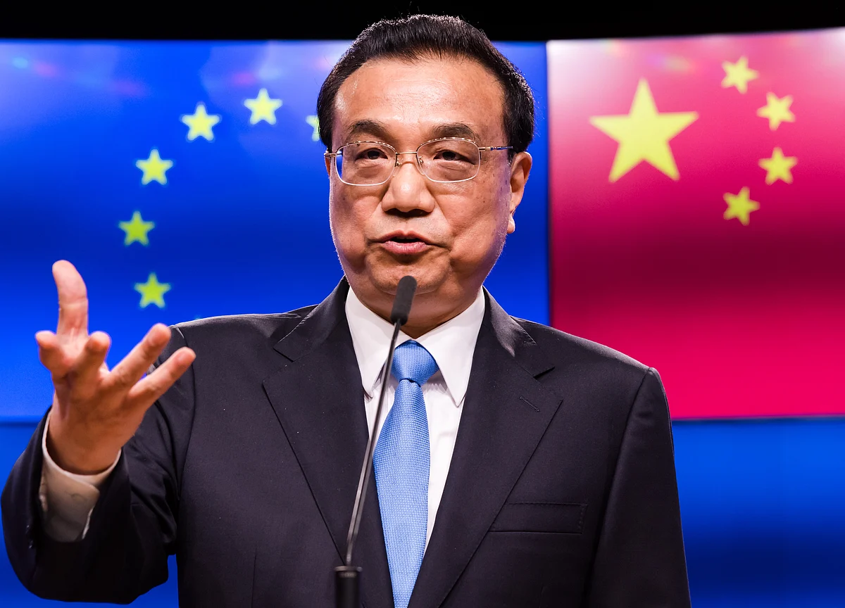 Chinese Premier's Visit to a Grocery Store Raised Worries Over Fruit Prices