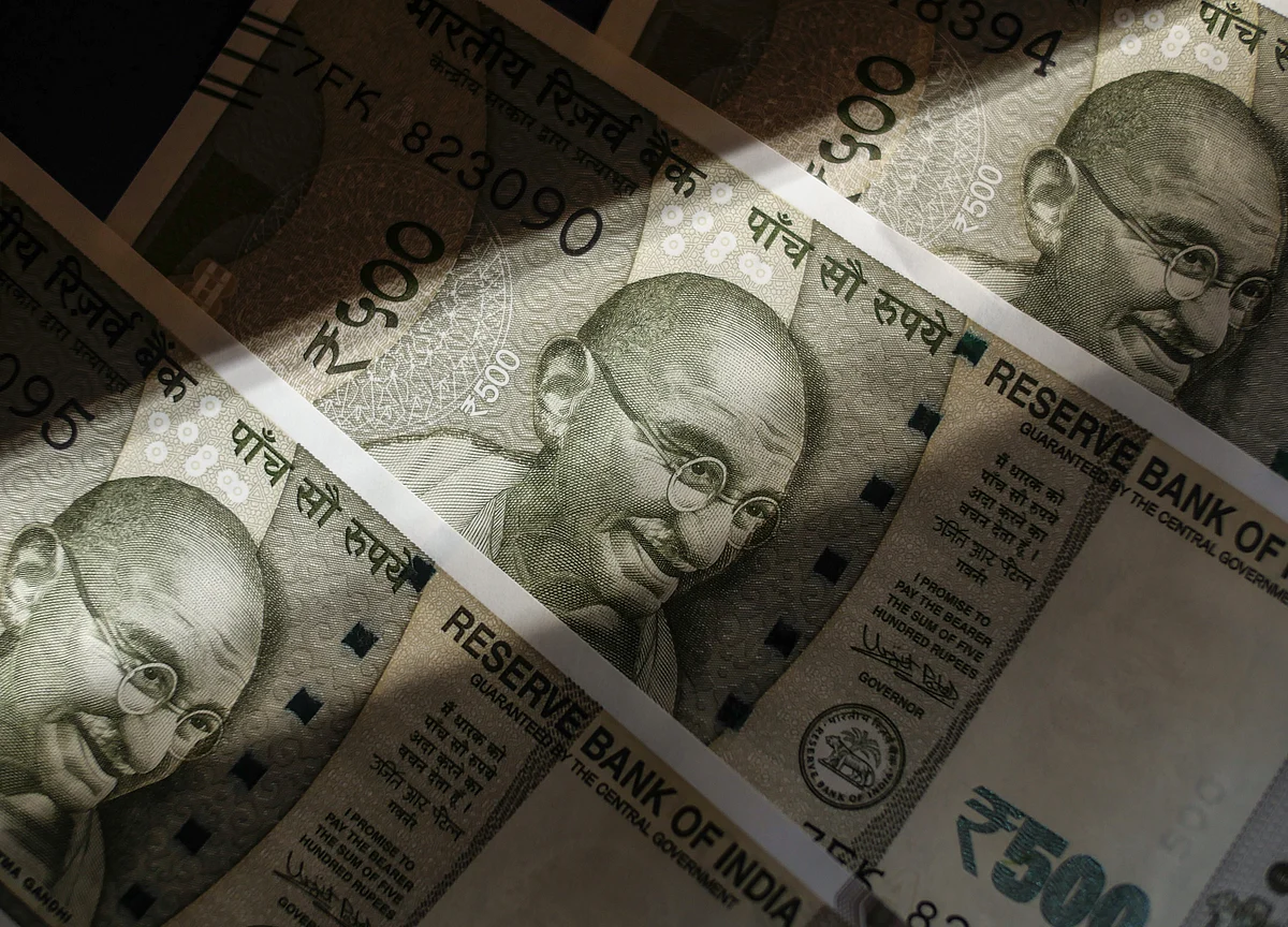 RBI's Dovish Stance Lifts Indian Bonds, Fails to Cheer Equities