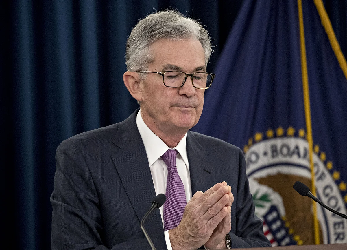 Powell Says He'll Serve Full Fed Term Despite Trump Pressure