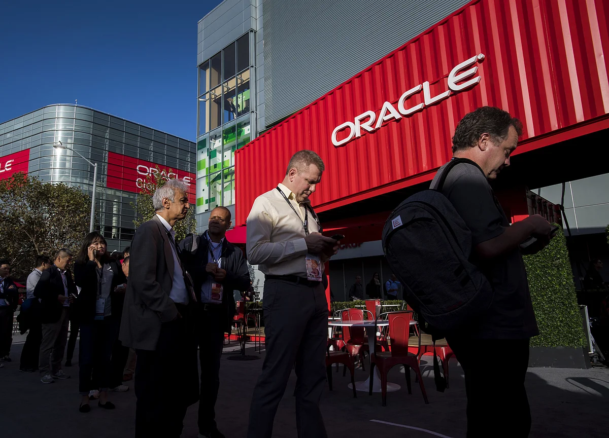 Oracle Investors Breathe a Sigh of Relief on Rising Sales