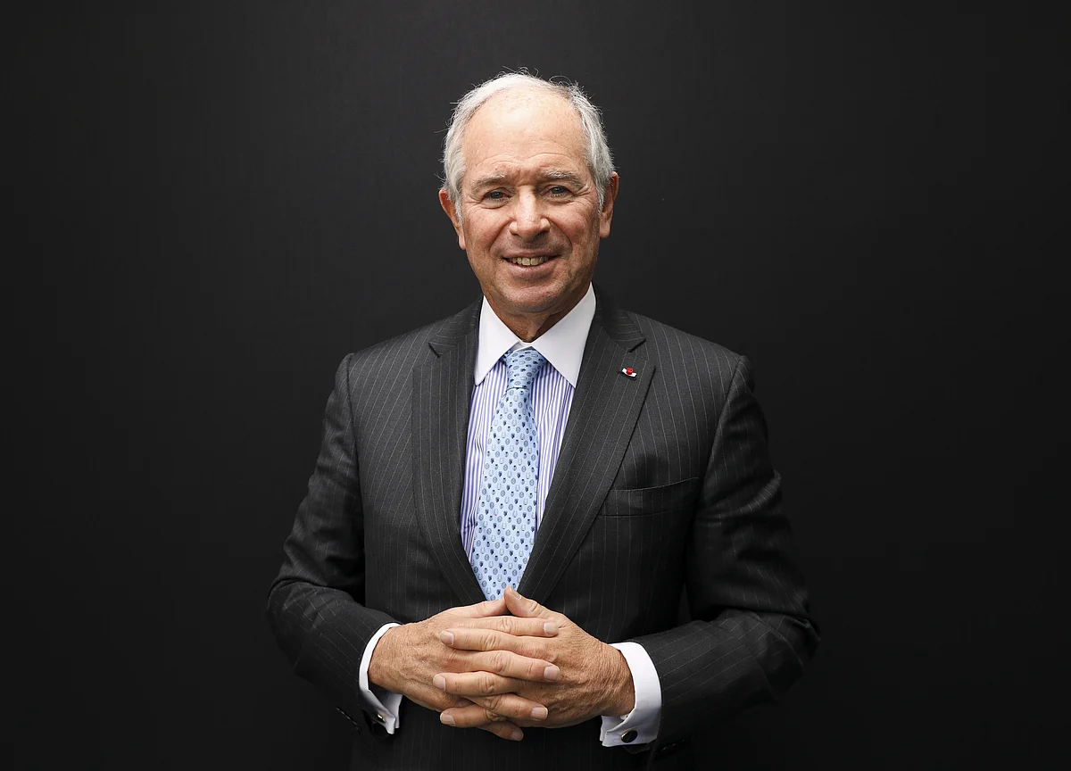 Schwarzman, Never an Oxford Student, Gives School $188 Million