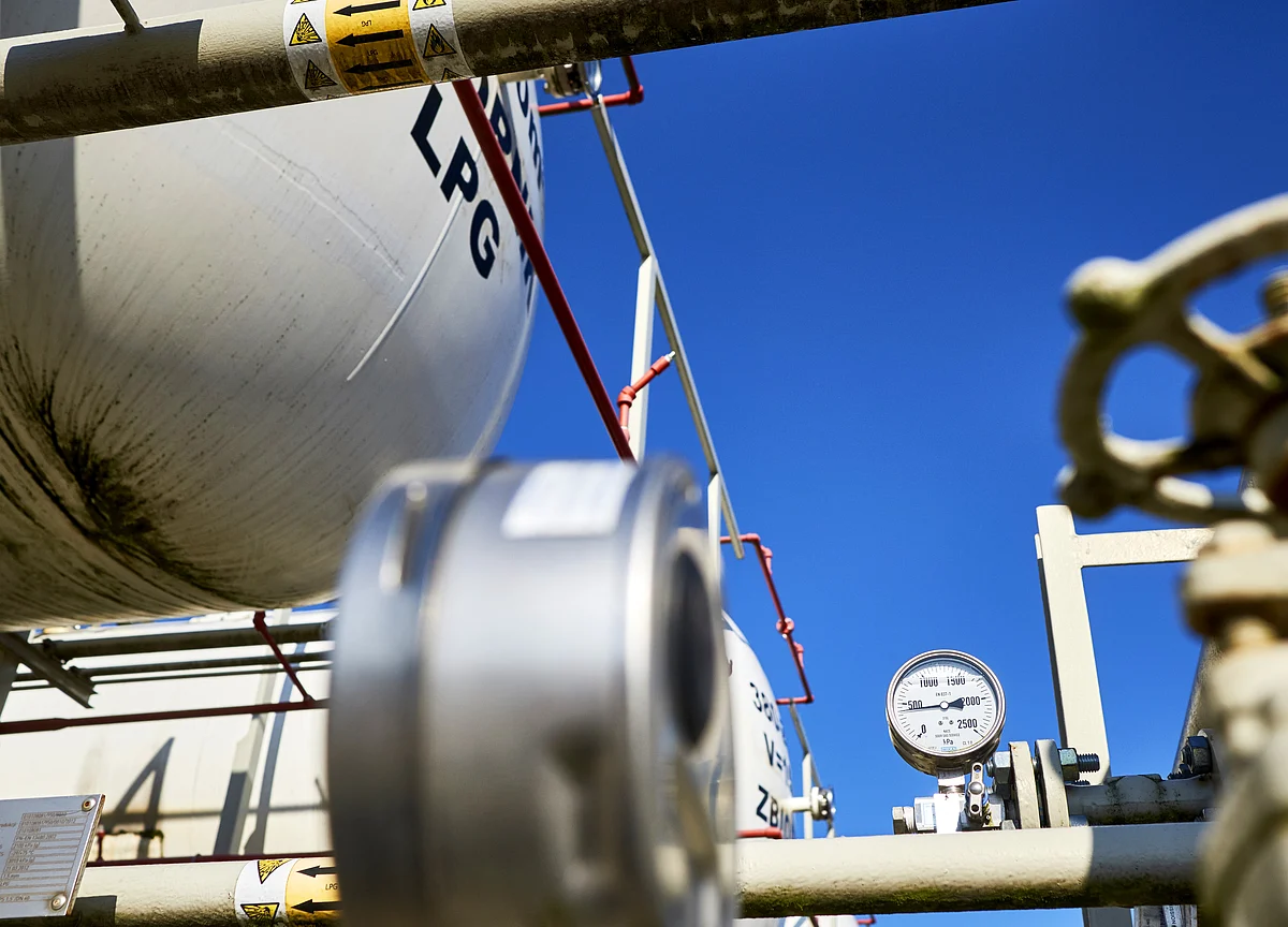 China Is Buying Iranian LPG Despite Sanctions, Ship-Tracking Shows