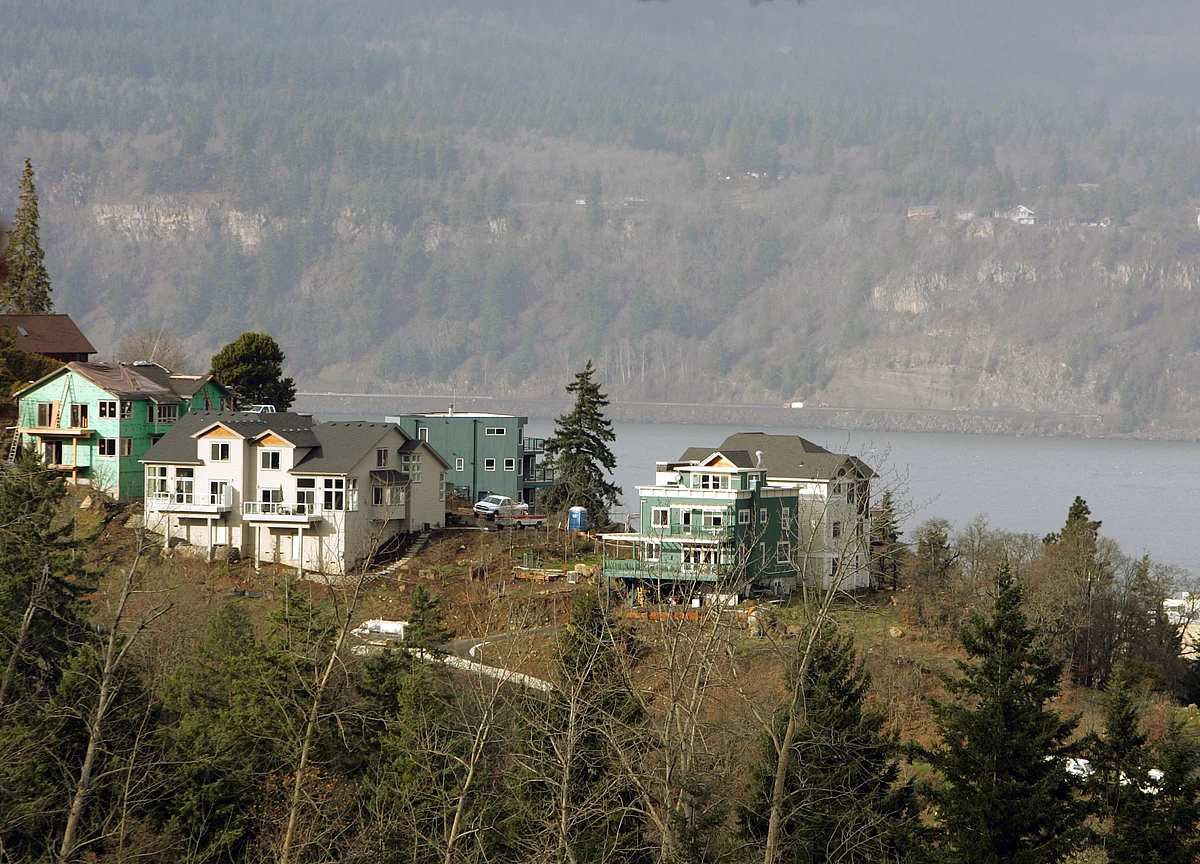 The Columbia River Gorge Is a Low-Key Food and Wine Paradise