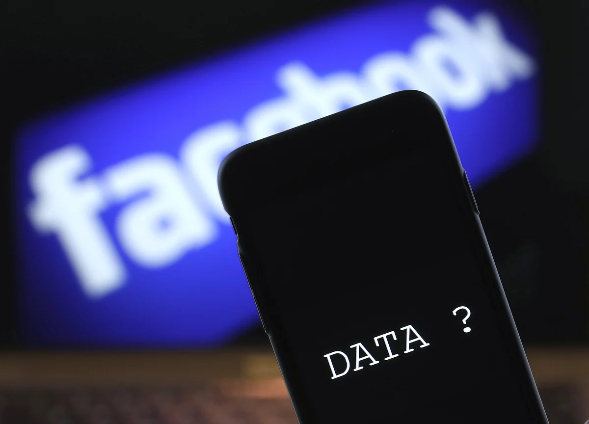 Facebook Warns It Can’t Fully Solve Toxic Content Problem