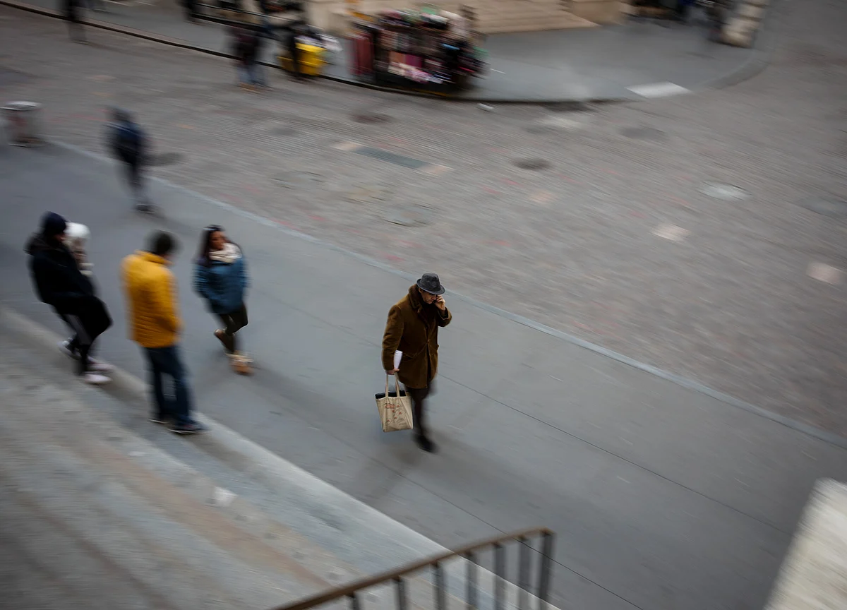 Record Drop in Morgan Stanley Gauge Sounds Economic Alarm