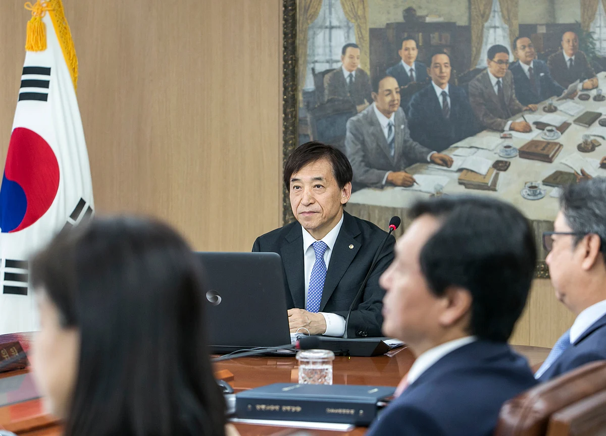 South Korea Economy Shrinks More Than Expected in First Quarter