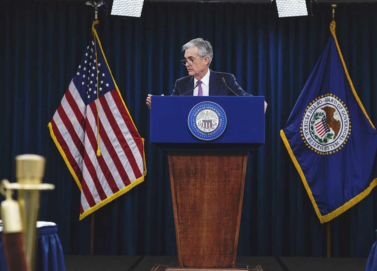 Fed Scraps Patient Approach and Opens Door to Potential Rate Cut