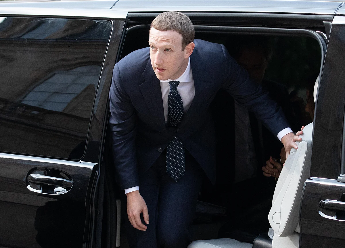 Guardians of Money Bristle at Zuckerberg’s New Financial Order