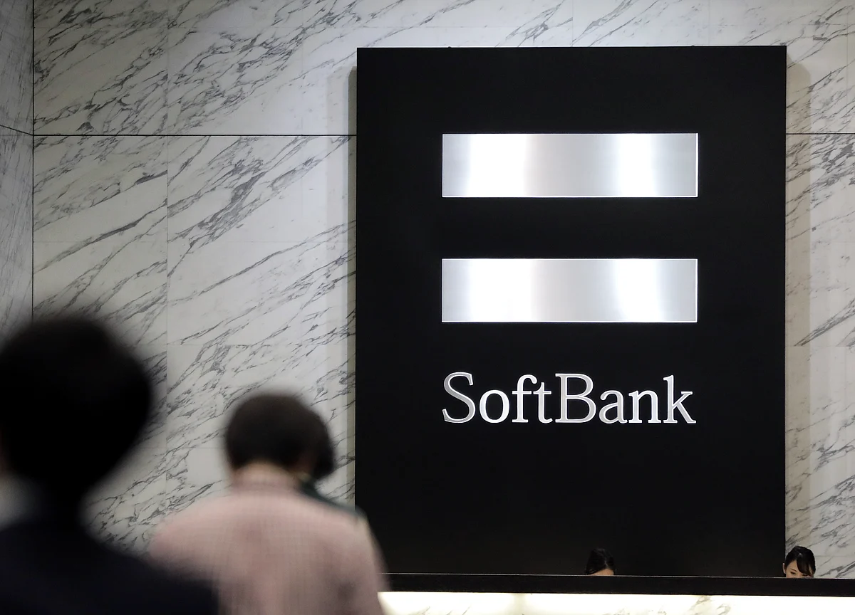 SoftBank-Led Group to Invest $125 Million in AlphaCredit