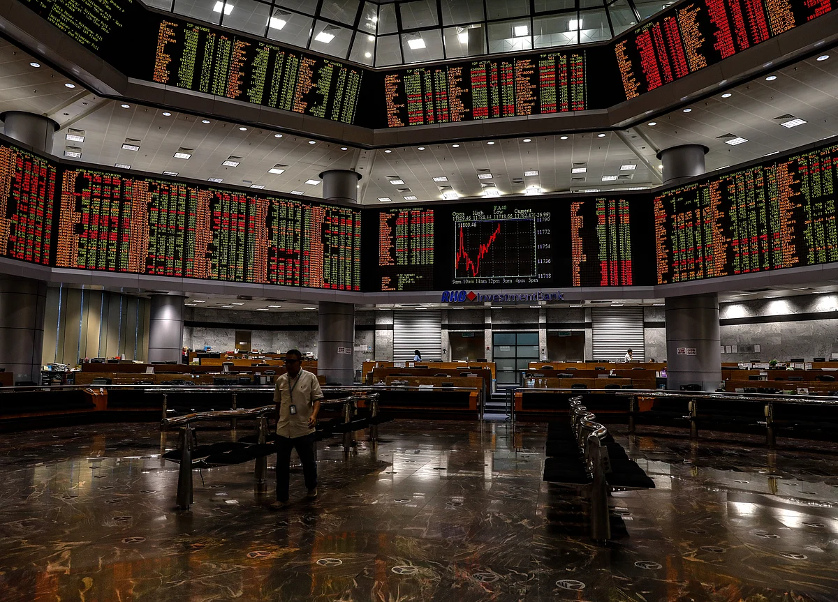 Dip Buyers Fuel Stock Rebound; Treasuries Steady: Markets Wrap