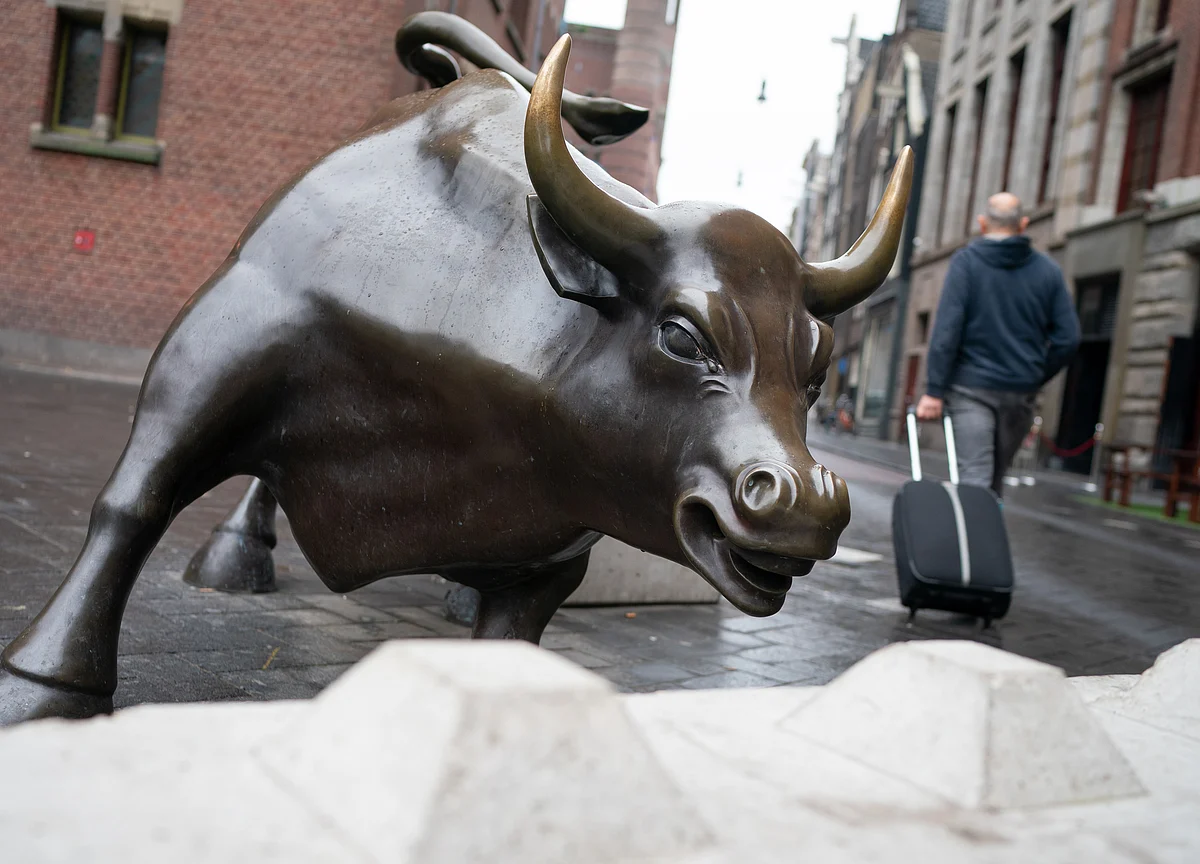 ‘It's Too Late to Be Bullish’: Record Stock Run Is Drawing Worriers