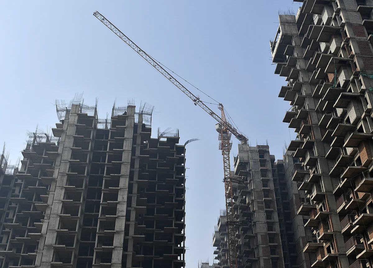 Amrapali Group Entered Into ‘Sham Agreements’ With Firm Linked To MS Dhoni: Auditors Tell Supreme Court