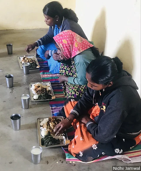 Mathrupoorna beneficiaries at the <em>anganwadi </em>in the tribal Maladahadi village in HD Kote taluka (sub-district) of Mysuru district, on the border of the Nagarhole Tiger Reserve. The wholesome meals provided to pregnant and lactating women six times a week take care of 40-45 percent of their daily calories, protein and calcium intake.
