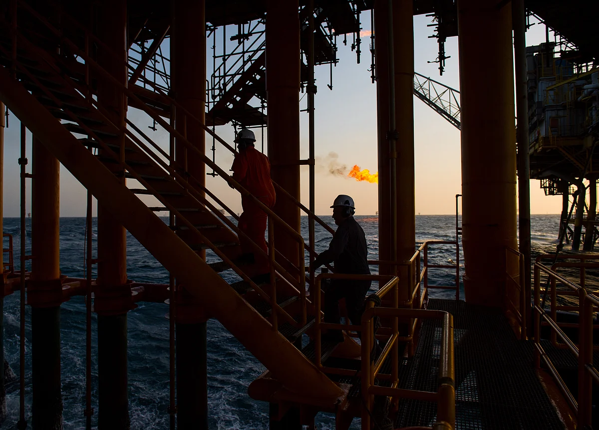 Why U.S.-Iran Feud Keeps Focus on Strait of Hormuz