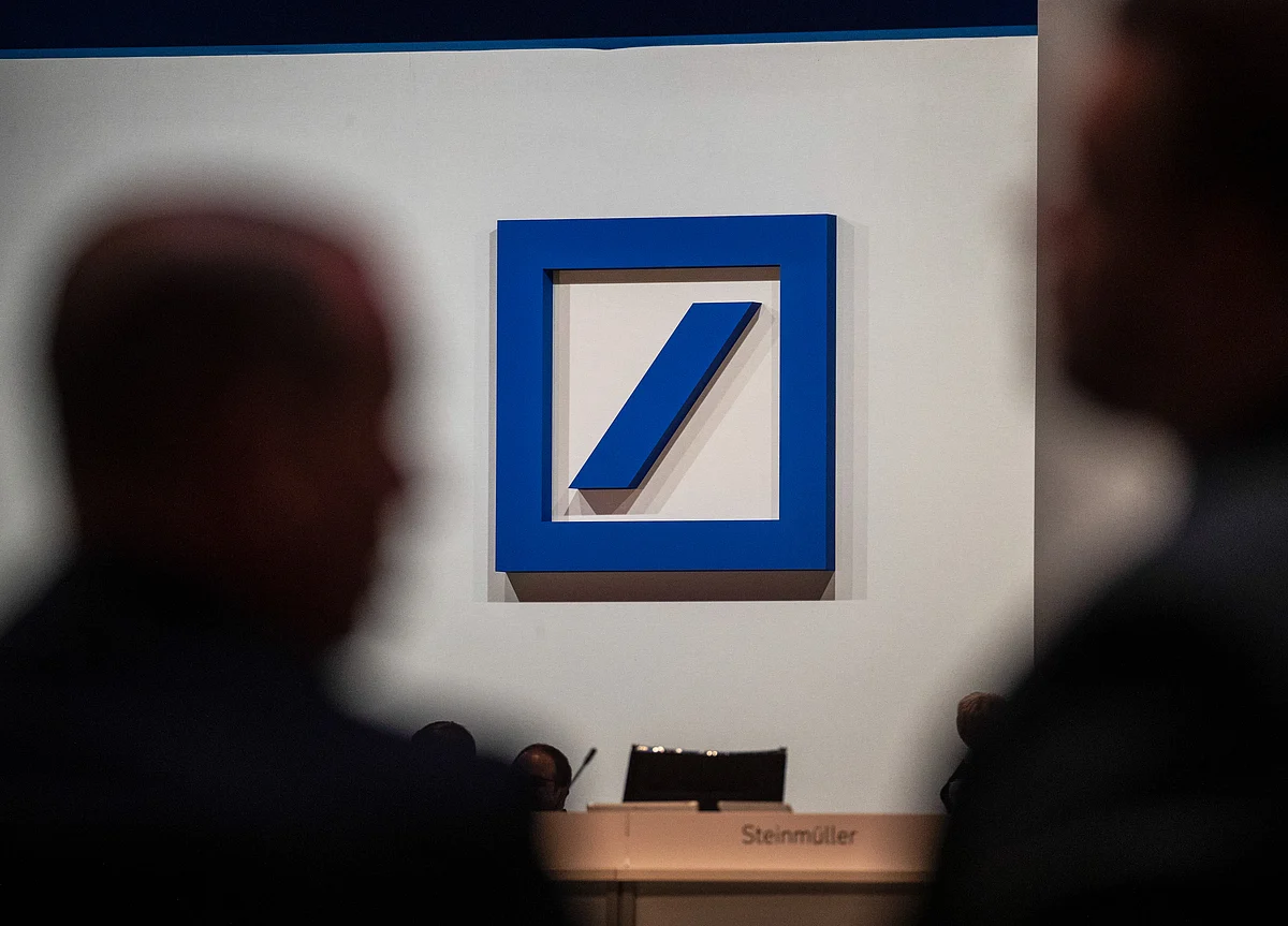 Deutsche Bank CEO Slashes 18,000 Jobs in $8.3 Billion Revamp