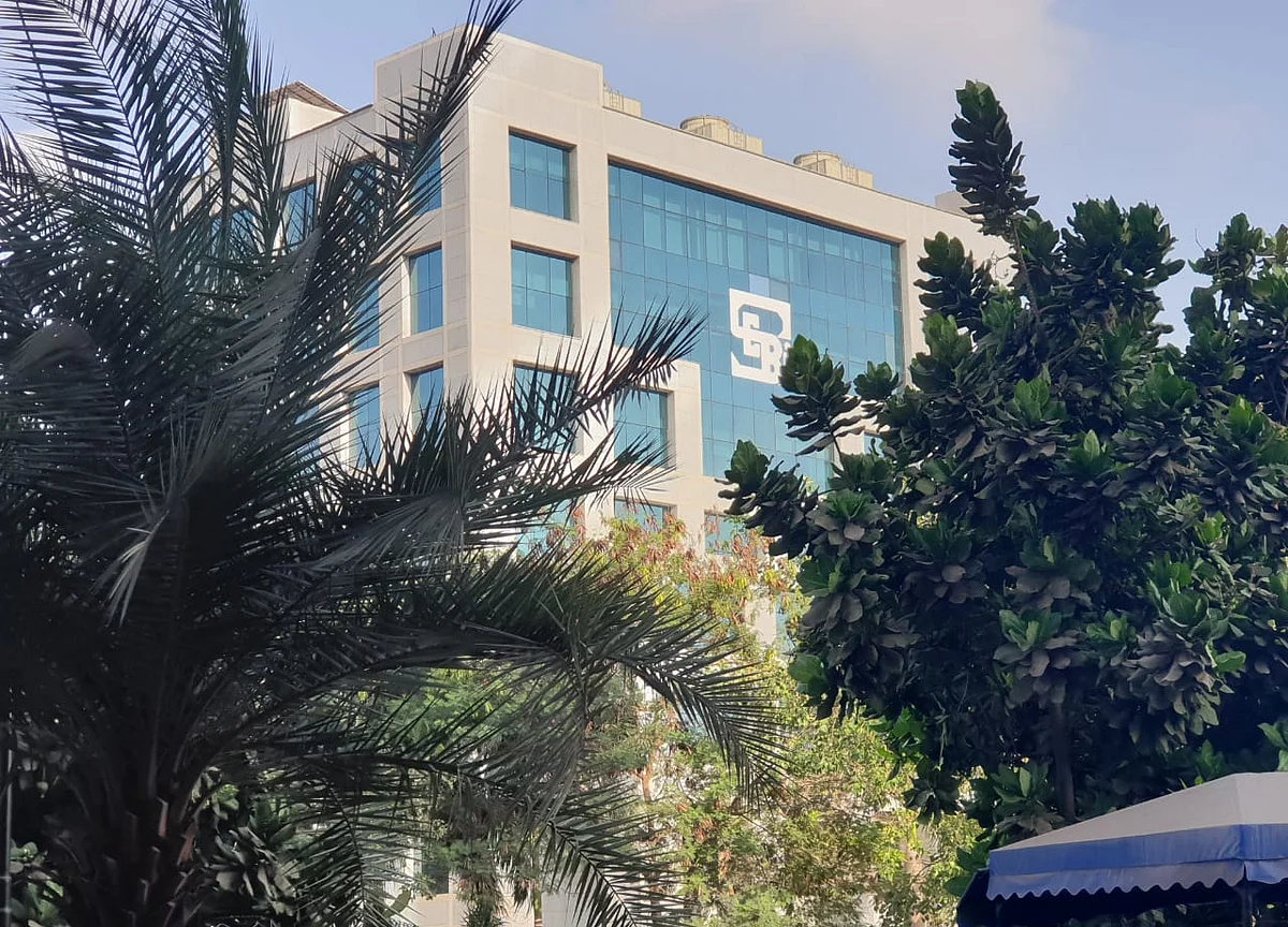 SEBI Directs Bourses Dealing In Commodity Derivatives To Form Advisory Panel