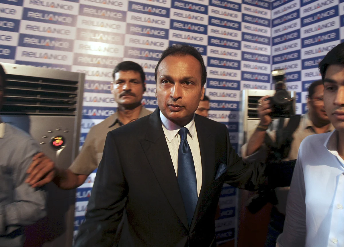 Anil Ambani Plans $3.2 Billion Asset Sales to Pare Big Debt