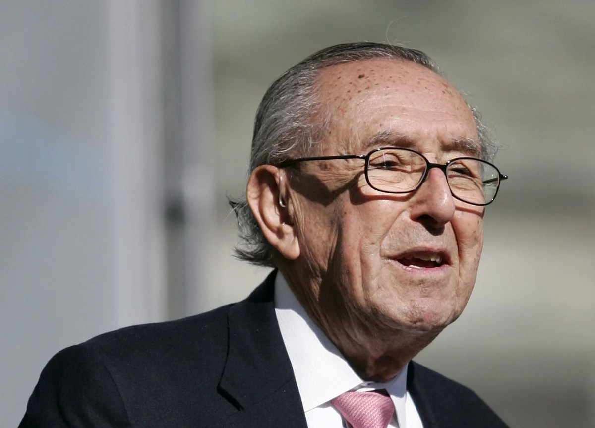 Cesar Pelli, U.S. Architect Who Altered Skylines, Dies Aged 92
