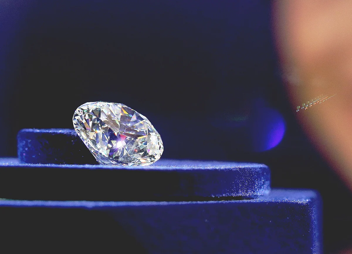 The Elite Club That Rules the Diamond World Is Starting to Crack