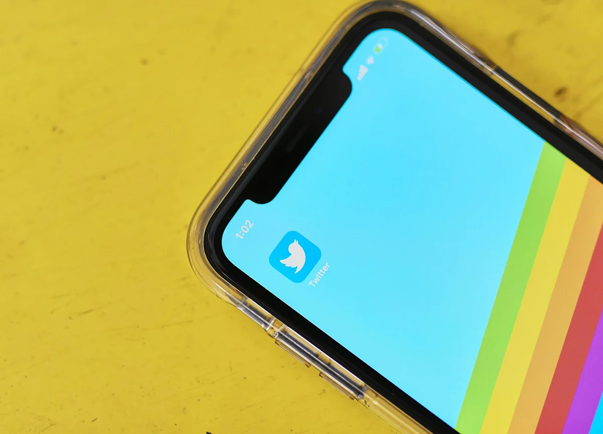 Twitter Rises After Adding 5 Million Users, Beating Estimates