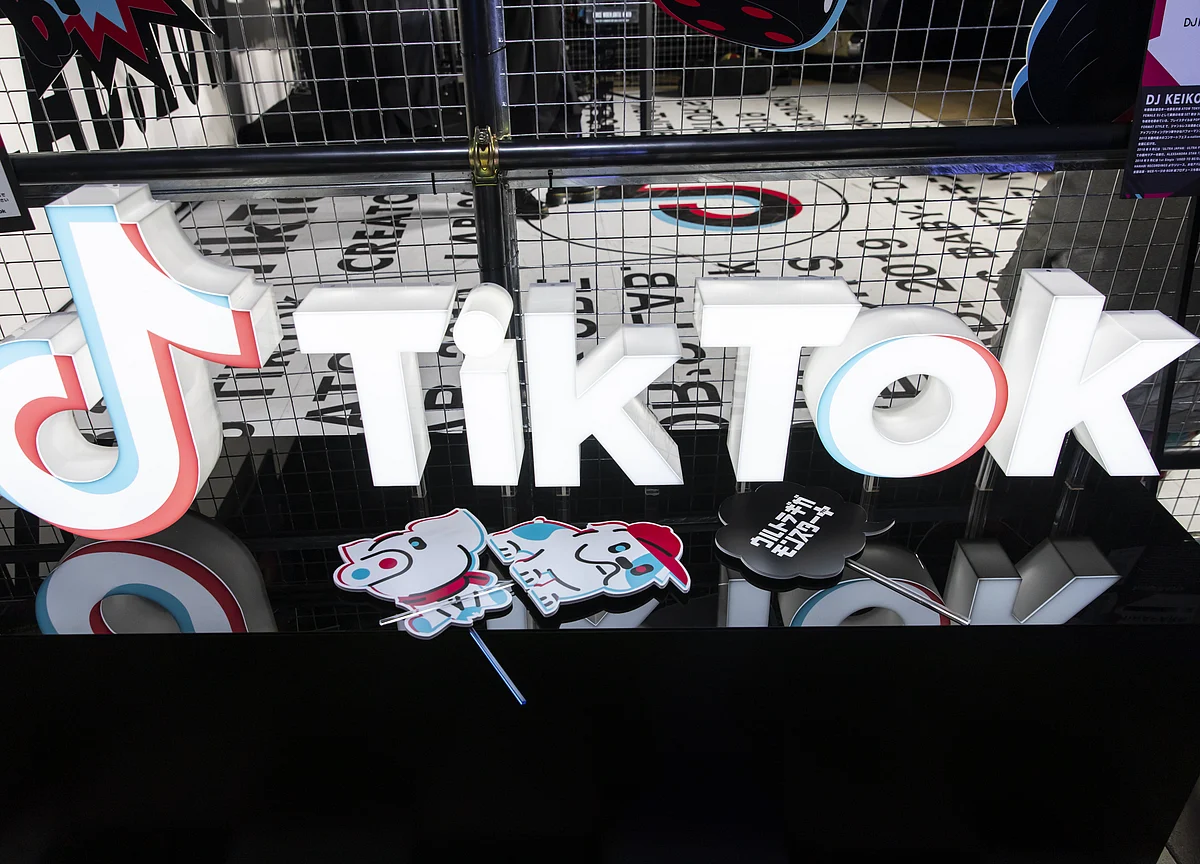 India To TikTok And Helo: Answer Queries Or Face Ban