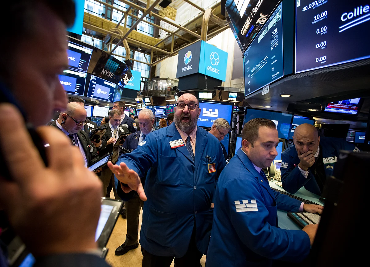 VIX Call Buying Explodes in Wave Evoking Memories of `50 Cent'