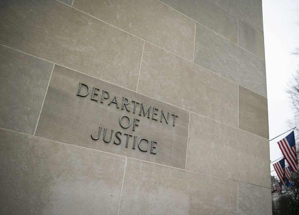 DOJ Solicited Outside Law Firm for Help With Tech Antitrust Case