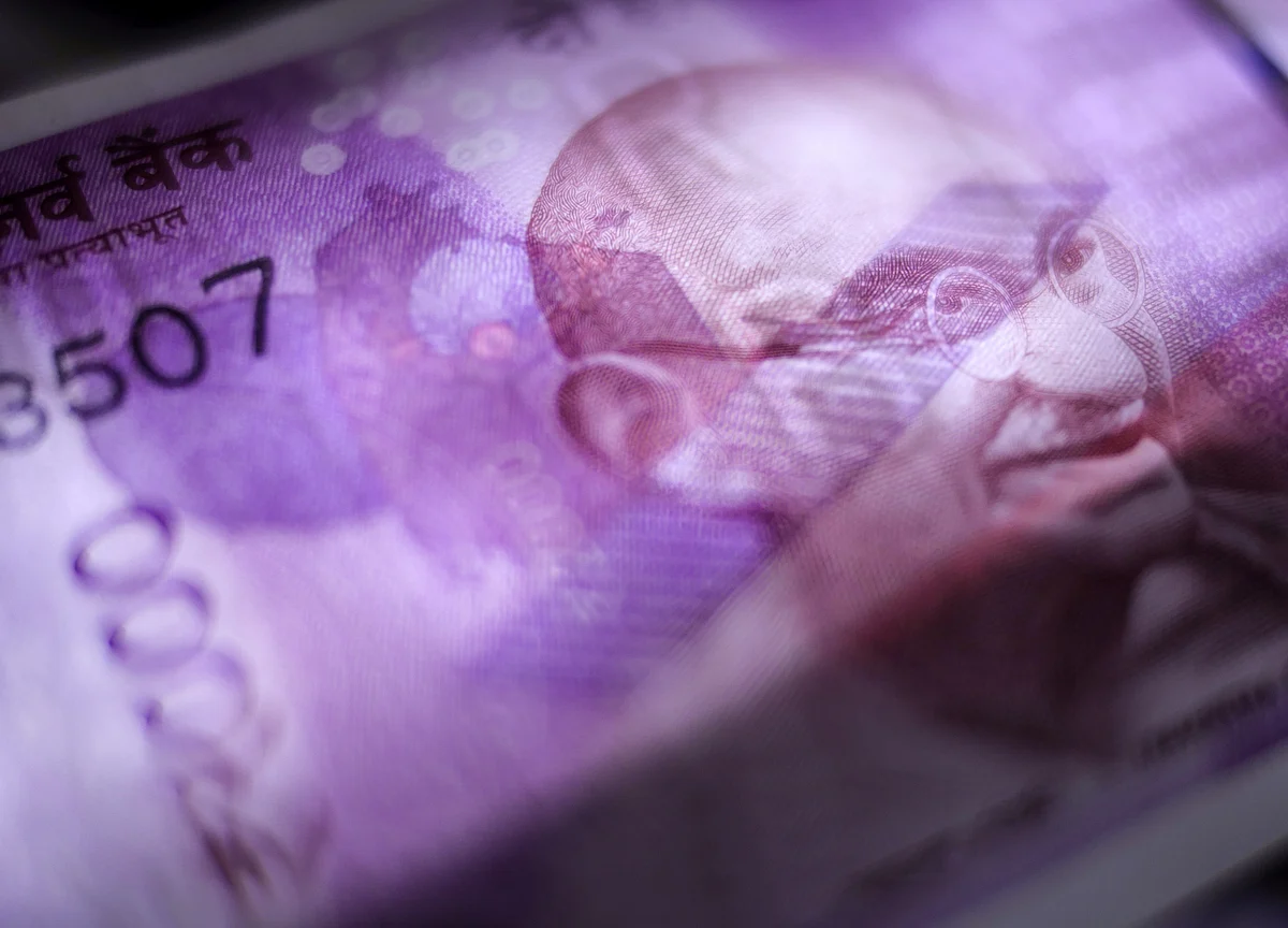 Top India Microlender Seeks $900 Million to Finance Loan Growth