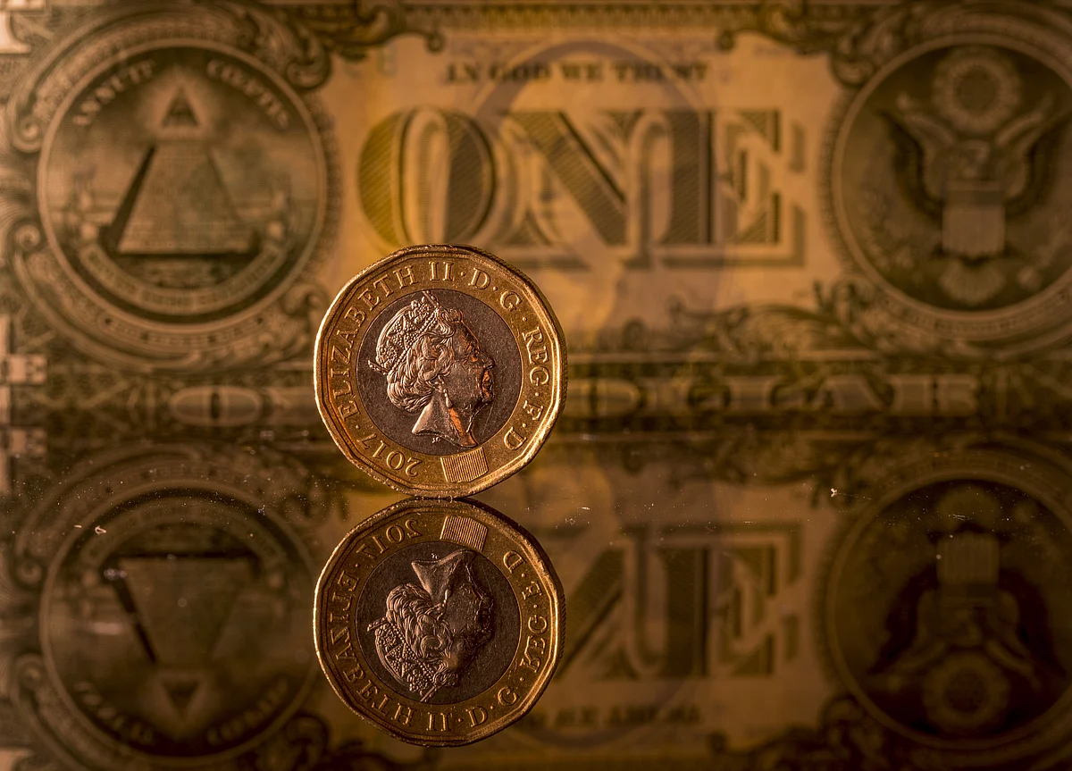 Pound Extends Miserable Run After Johnson Hands EU Ultimatum