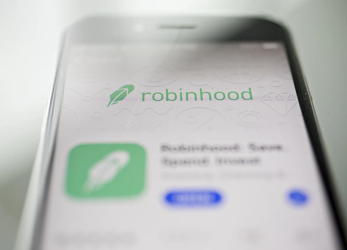 Robinhood Seeks Advisers for Potential IPO Next Year