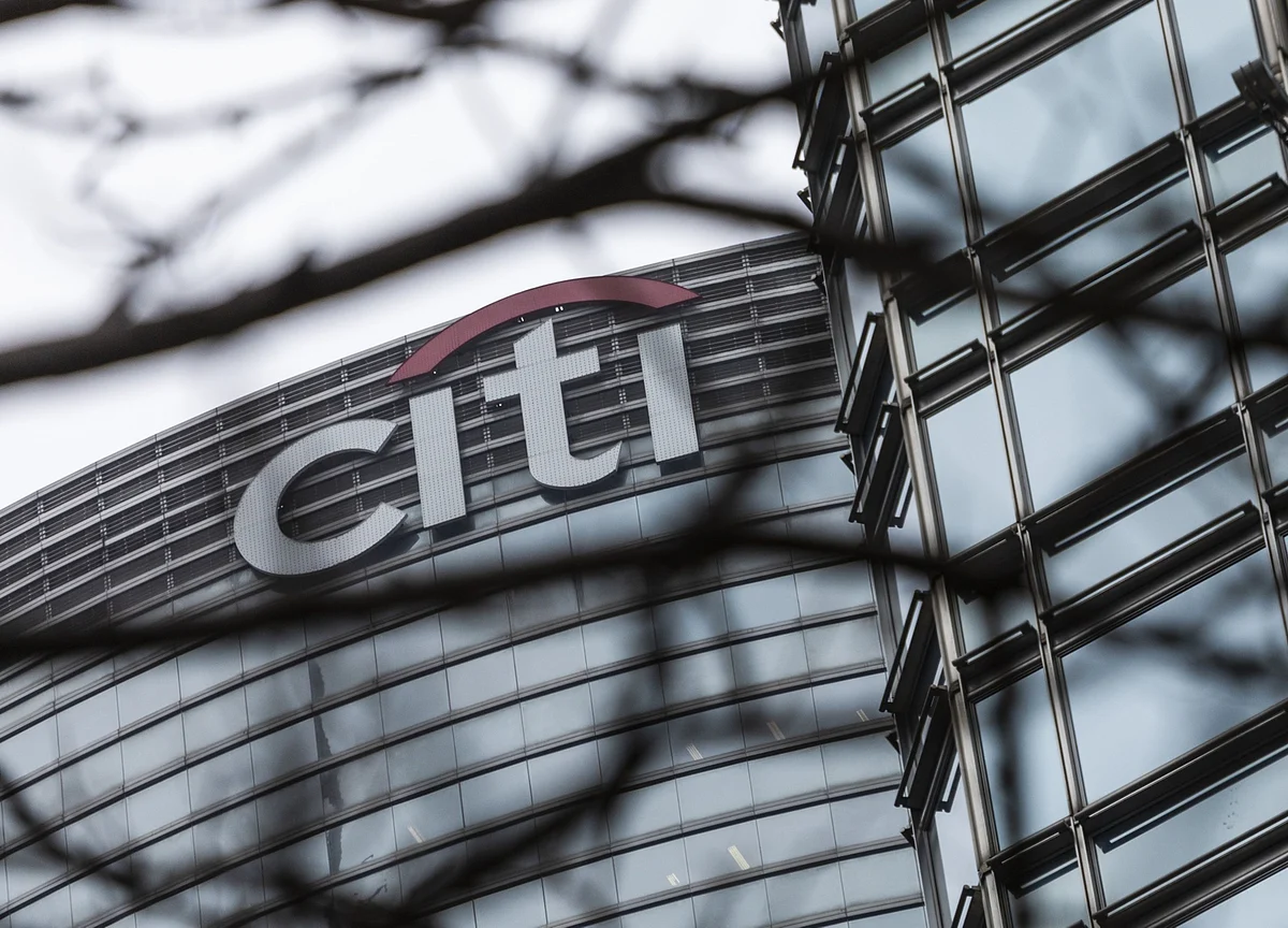 Citi to Cut Hundreds of Trading Jobs in Bad Wall Street Omen