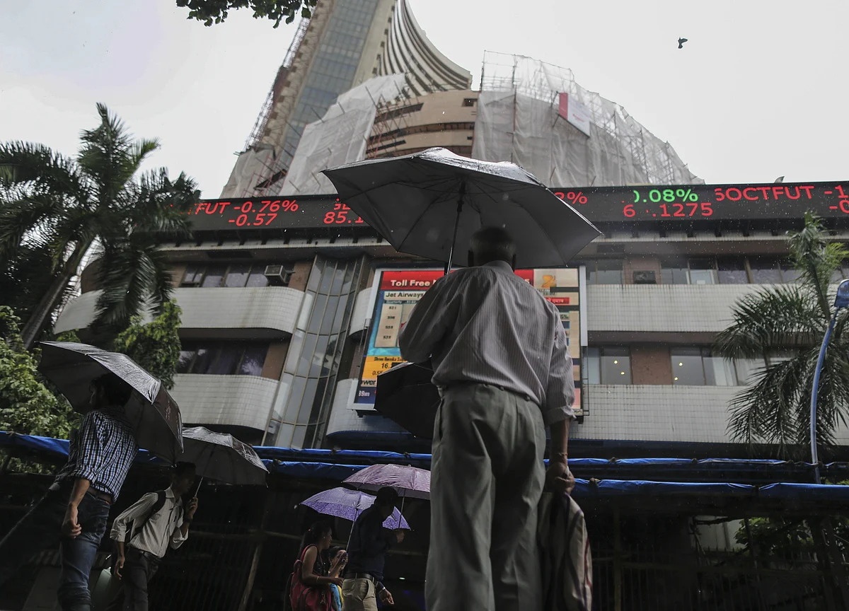 Stocks Radar: Aurobindo, Axis Bank, IndiGo, Piramal Enterprises, Religare