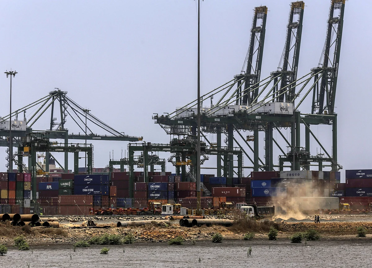 India’s Trade Deficit Widens To $15.71 Billion In December