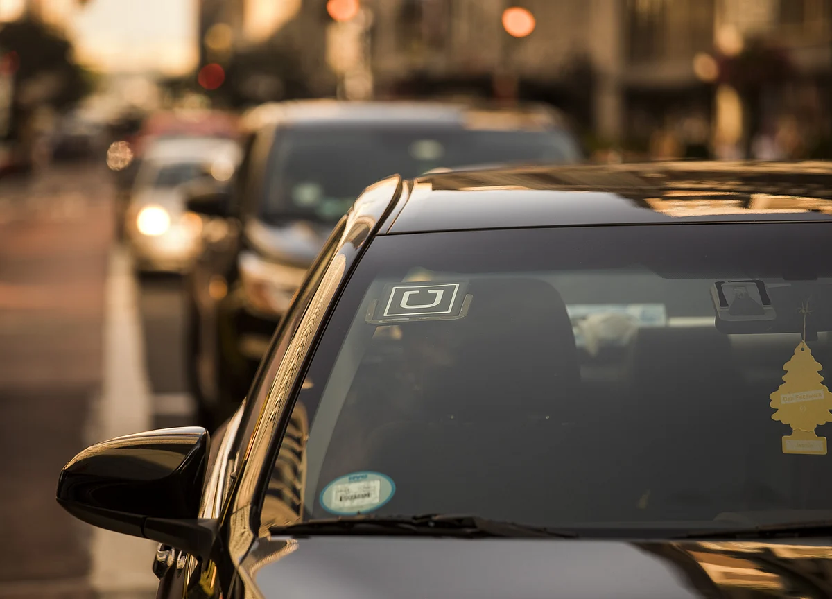 Two Uber Board Members, Huffington and Cohler, to Depart