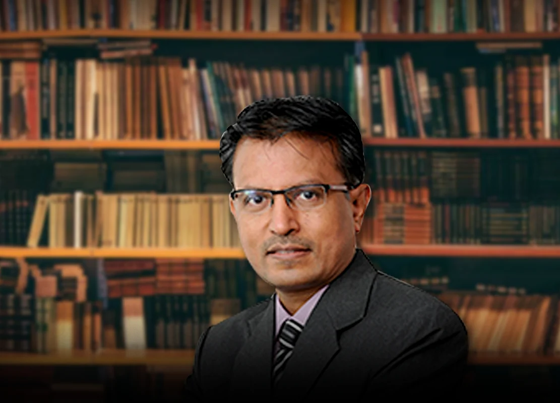 Market Lessons From A Veteran: A Look At Nilesh Shah’s Reading List