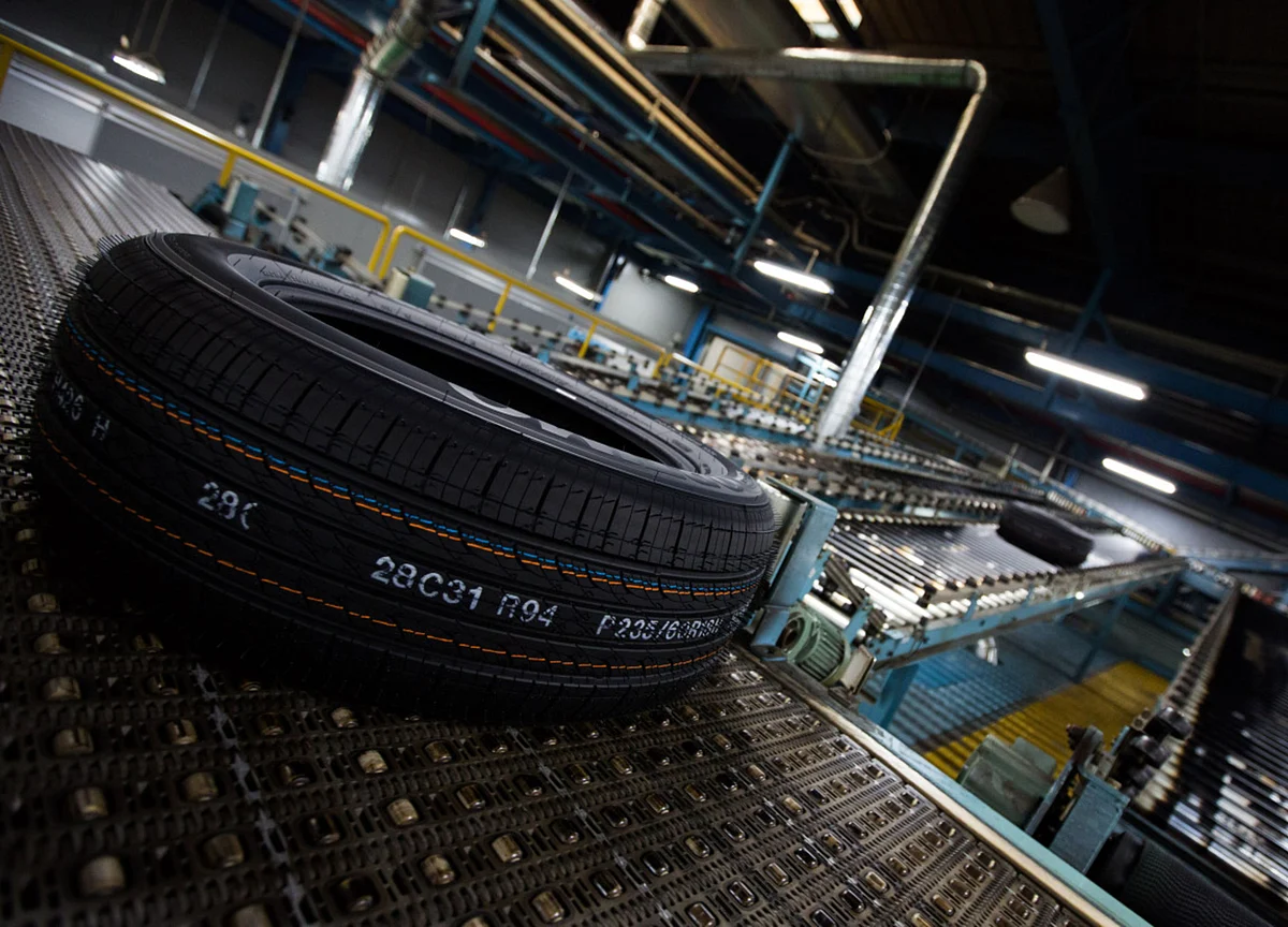 They’re Actually Reinventing the Wheel to Keep Up With Robocars