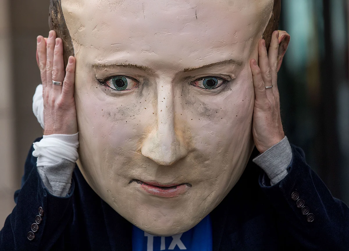 Facebook’s Crypto Woes Deepen as Mnuchin Joins Parade of Critics