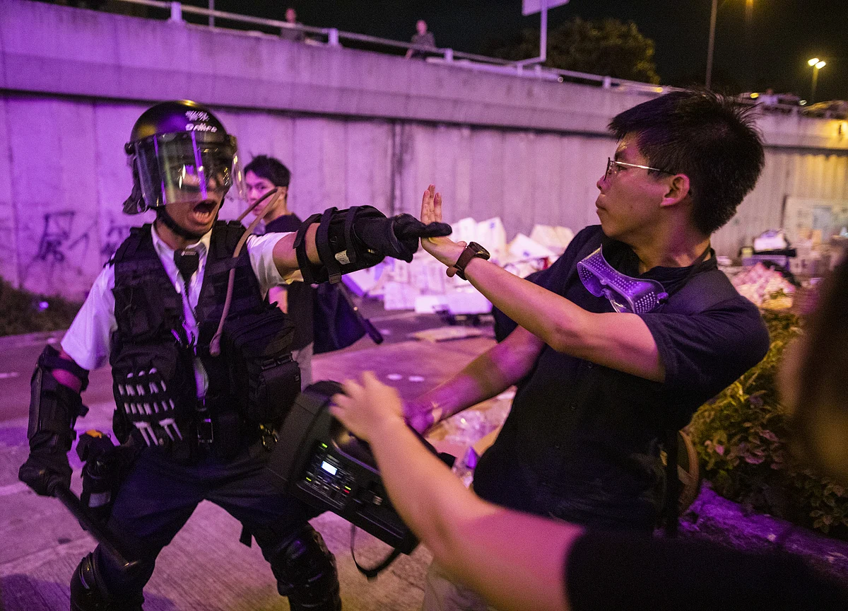 Google Warns Hong Kong’s Joshua Wong of Government-Backed Hackers