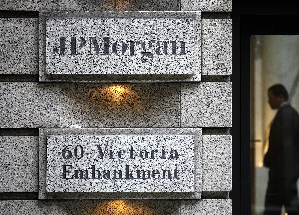 JPMorgan's $50 Billion Fund Halves EM Assets on Trade Risks