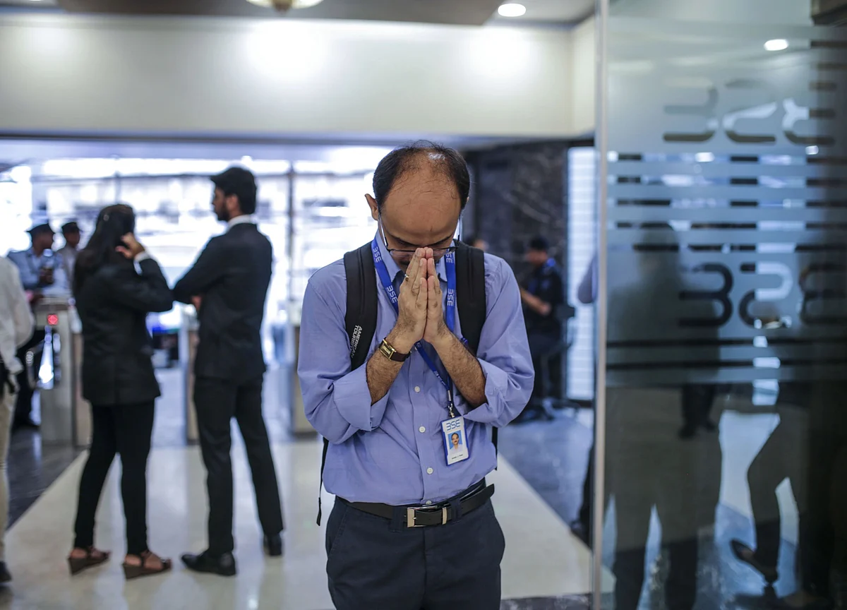 In a World of Negative Yields, India Bonds Rally to 2016 Highs