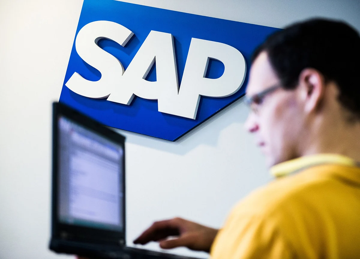 SAP Executives Come Out Fighting as Shares Slump on Growth