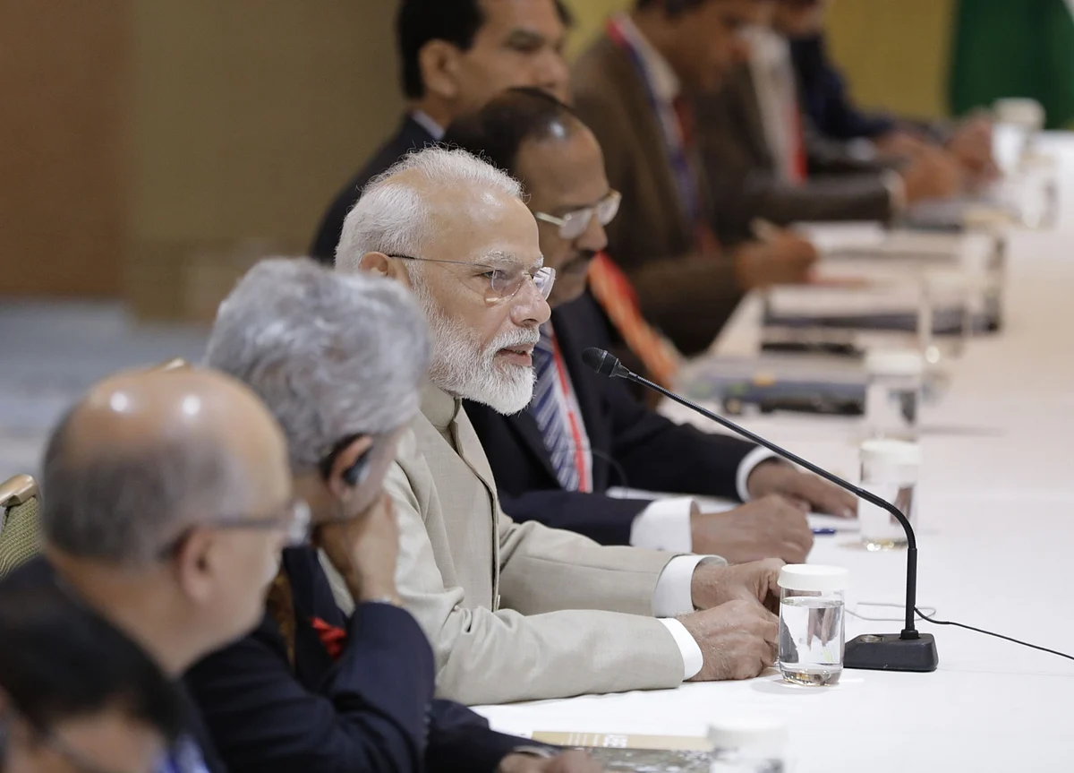 Modi Wants Global Warship Makers to Build $6.6 Billion in New Submarines