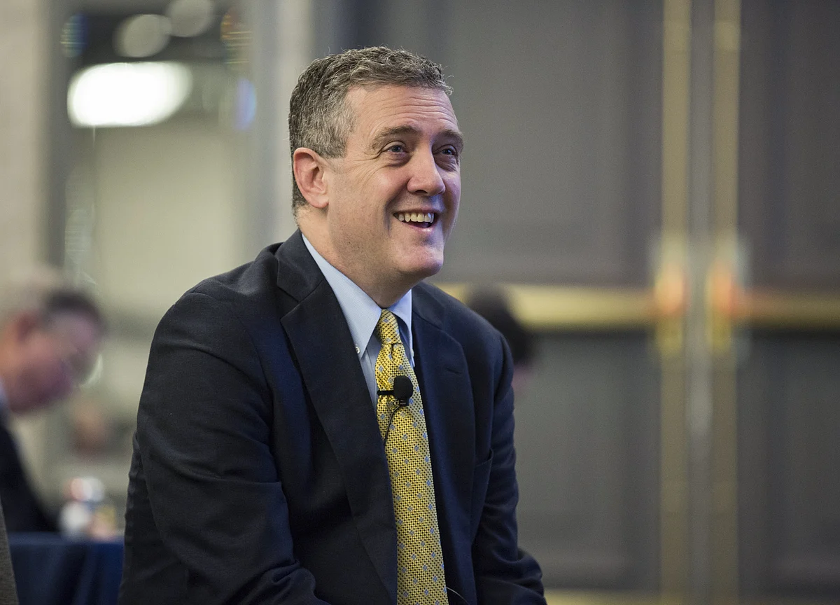 Fed Dove James Bullard Backs Quarter-Point Cut, Would Love to Be Chair