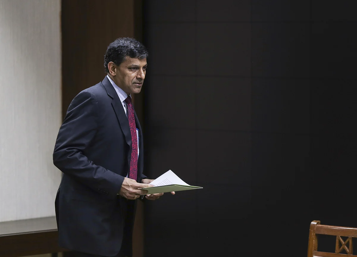 India Crisis Reveals Complacency and Lack of Foresight, Rajan Says